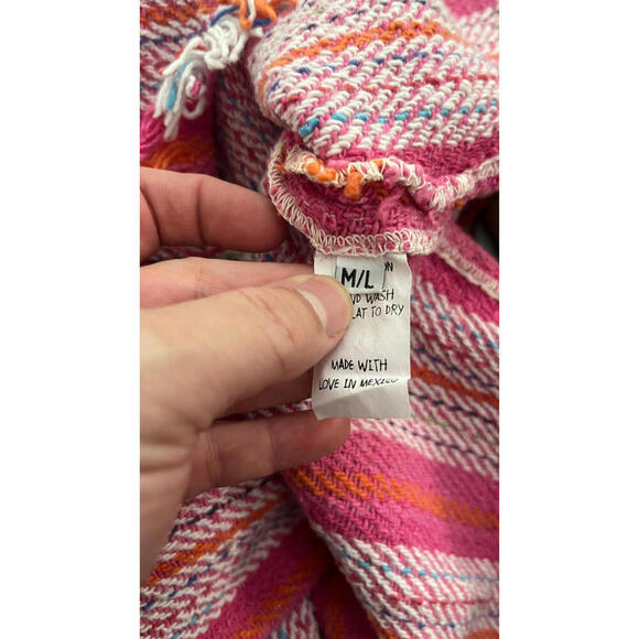 JEN'S PIRATE BOOTY FRINGE BOHO PINK BLANKET HOODIE M/L - Picture 8 of 10